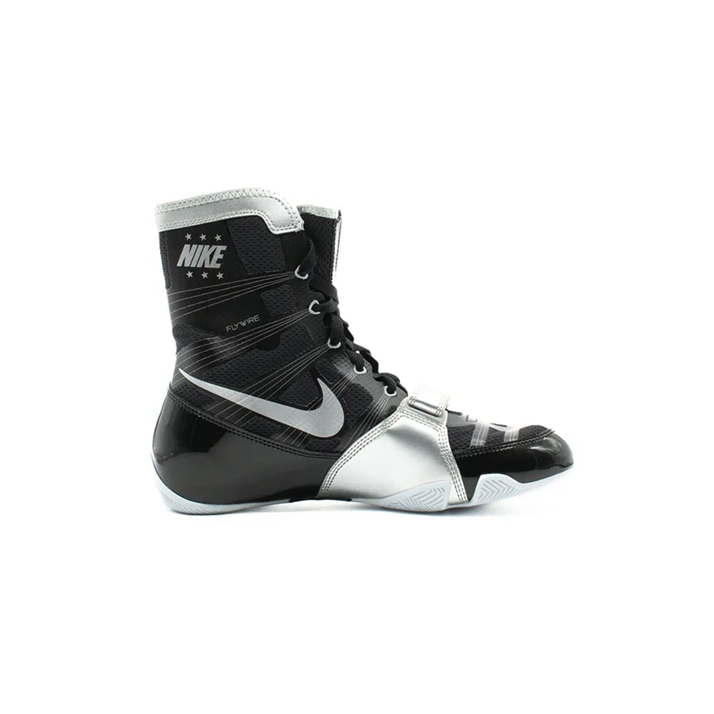 Low-profile rubber outsole of Nike Hyperko 1 boxing shoe showing traction and flex grooves